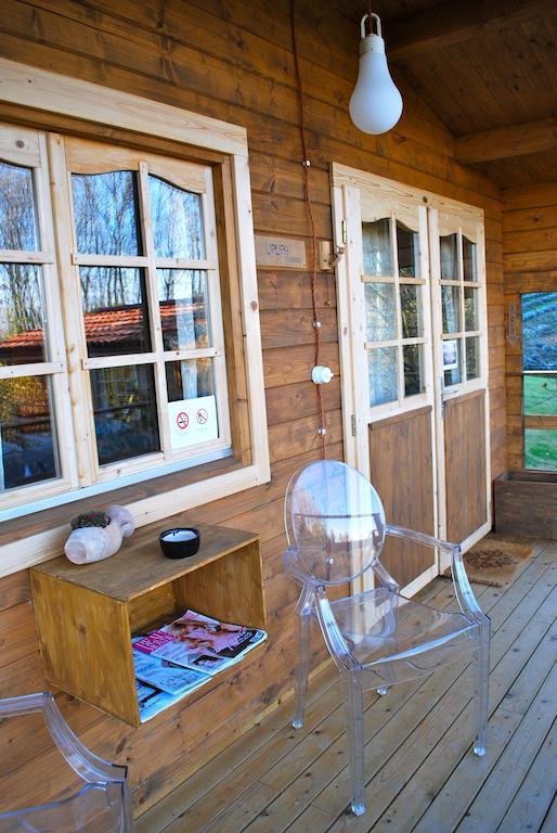 Ecolodge Langhe Cherasco Buitenkant foto