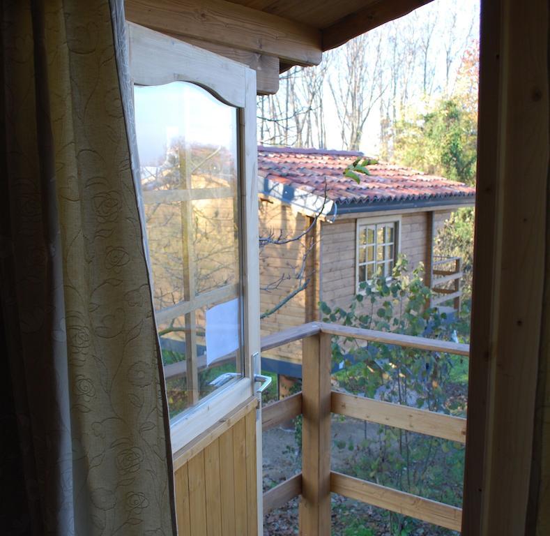Ecolodge Langhe Cherasco Buitenkant foto