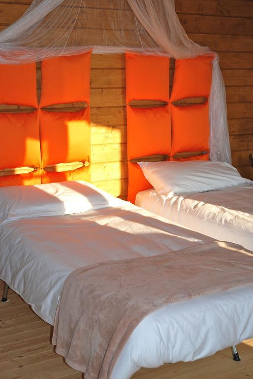 Ecolodge Langhe Cherasco Kamer foto