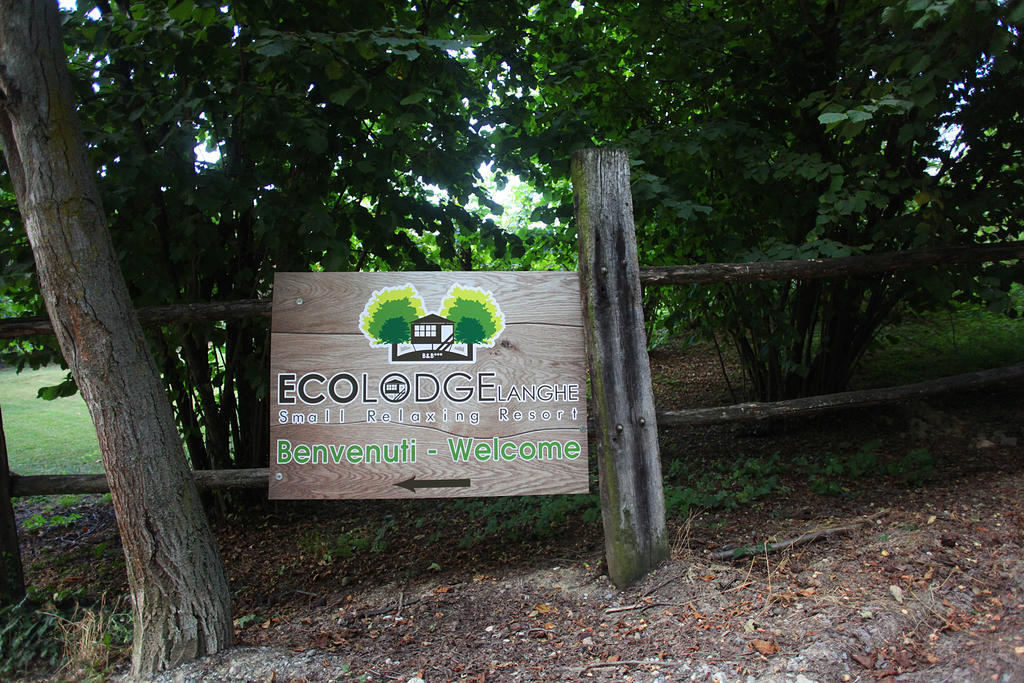 Ecolodge Langhe Cherasco Buitenkant foto