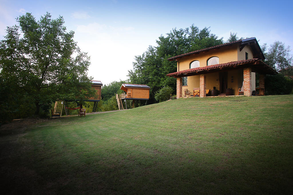 Ecolodge Langhe Cherasco Buitenkant foto